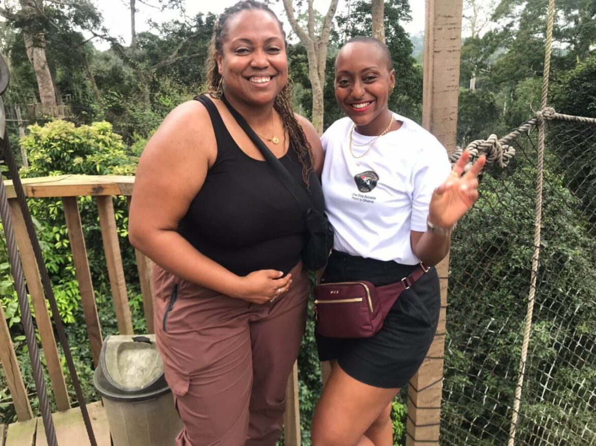 diaspora-affairs-ghana-tourist-smile-on-canopy-walk